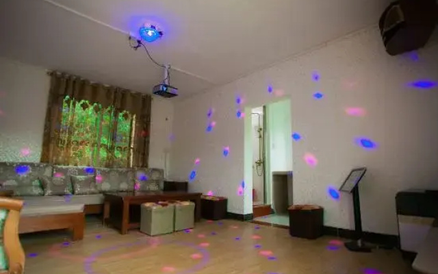 Green Language Homestay