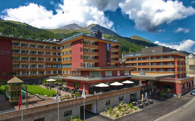 hotelImage