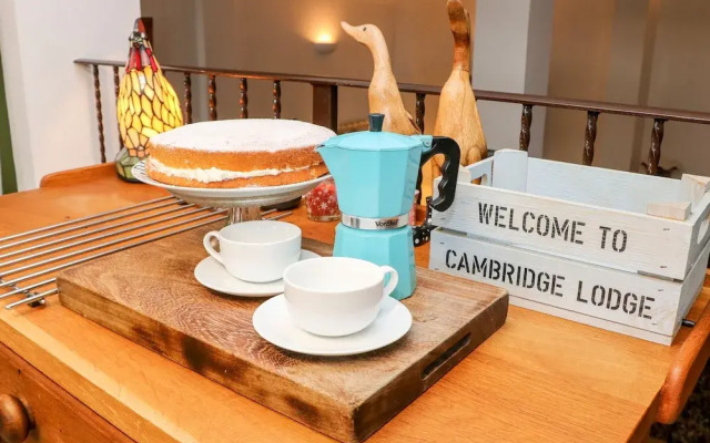 Cambridge Lodge