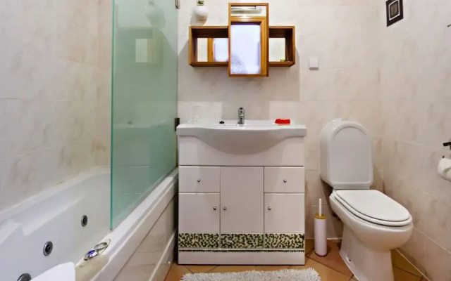 Alameda in Faro With 2 Bedrooms and 2 Bathrooms