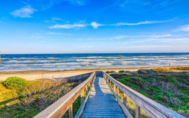 Pelican Sunrise LC13