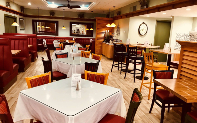 Best Western Plus Waterbury - Stowe