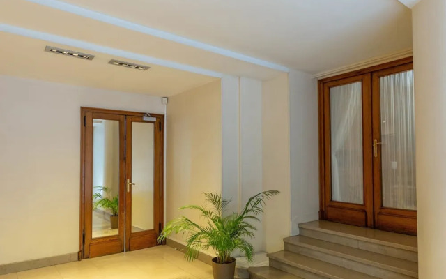 Amiral View Great 1 Bedroom Apartment in Paris