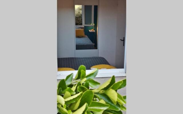 Bel Appartement 11 au rez chaussée vue mer au Maeva