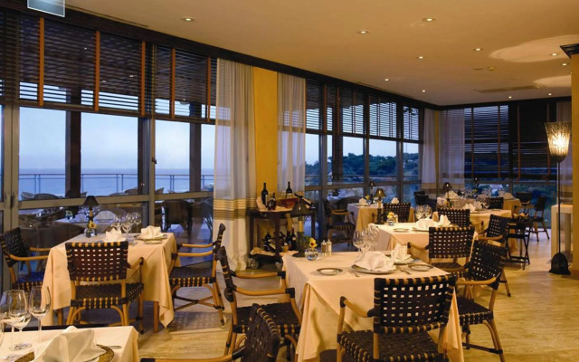 Grande Real Santa Eulalia Resort