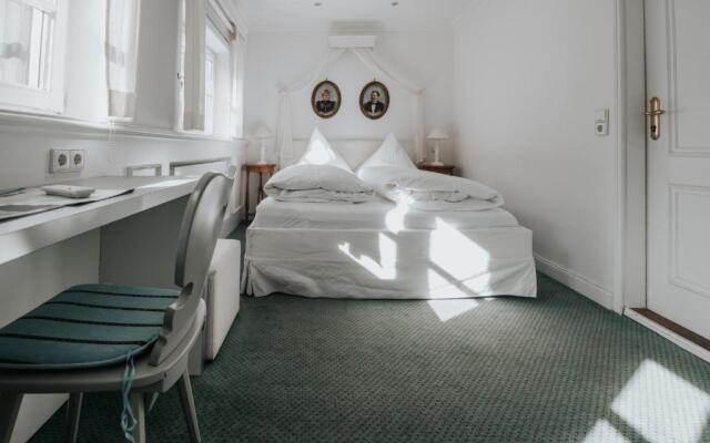 Hotel am Rathaus - Hotel Reblaus