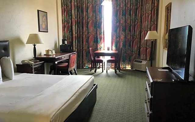 Bayfront Inn Corpus Christi