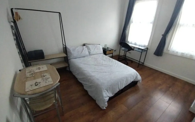 Cranbury House Apartments