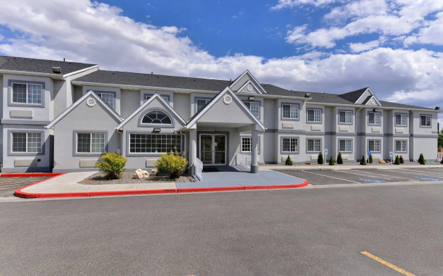 Quality Inn & Suites Elko
