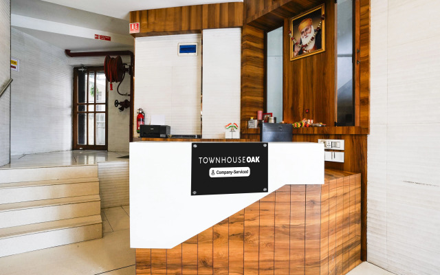 Super Townhouse Oak Vashi