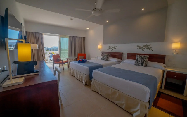 Gran Muthu Ensenada Hotel