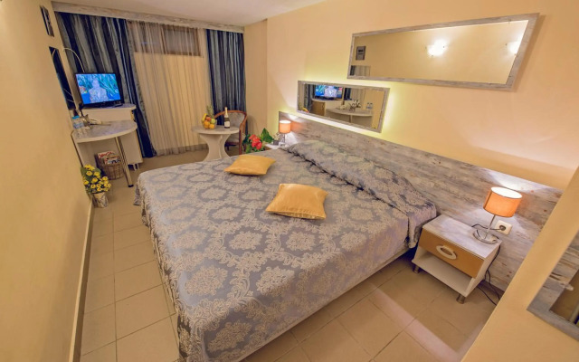 Victoria Hotel