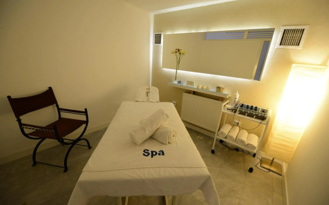 Herakles Thermal Hotel
