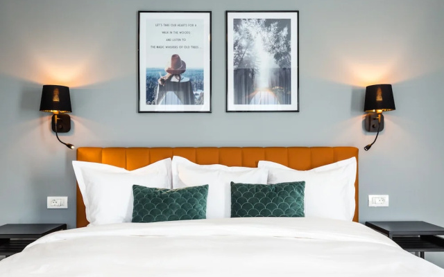 Отель UpperHouse Suites & More