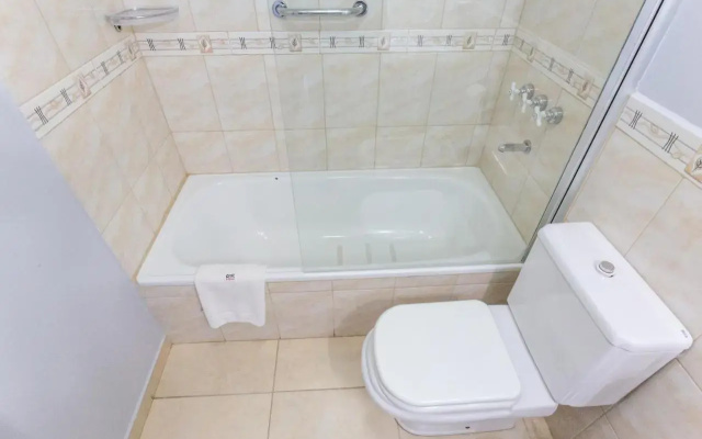 Apart Hotel Rivadavia 815