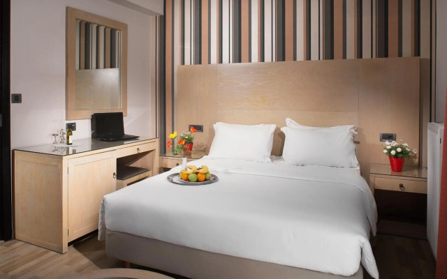 Areos Hotel