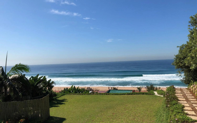 Ansteys Beach Self Catering Apartments