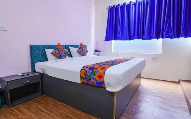 SanvaLuxuryRoom By Royal VIP Hospitality