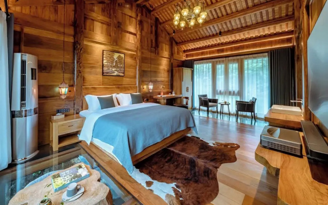 Zhangjiajie Home
