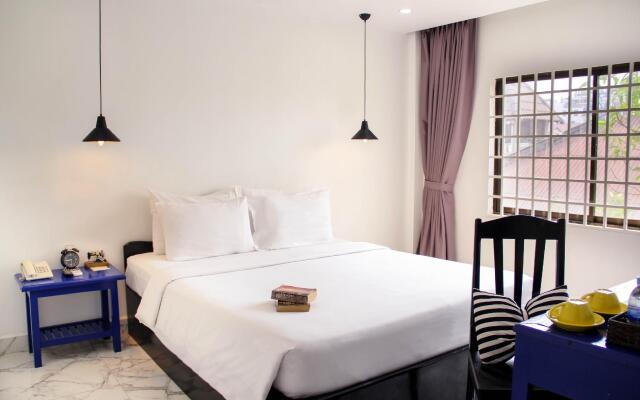 Popular Hotel & Spa