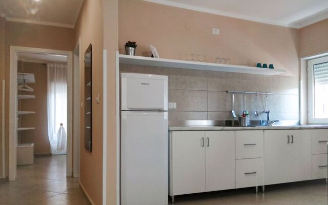 House Laura Ascea Marina 40042