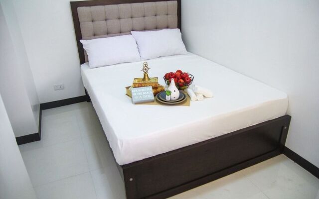 V and G Suites Limay