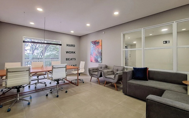 Constantino Campo Belo