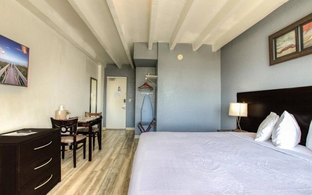 The Beach House Inn