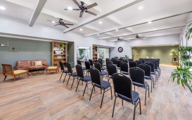 Best Western Plus Hill House