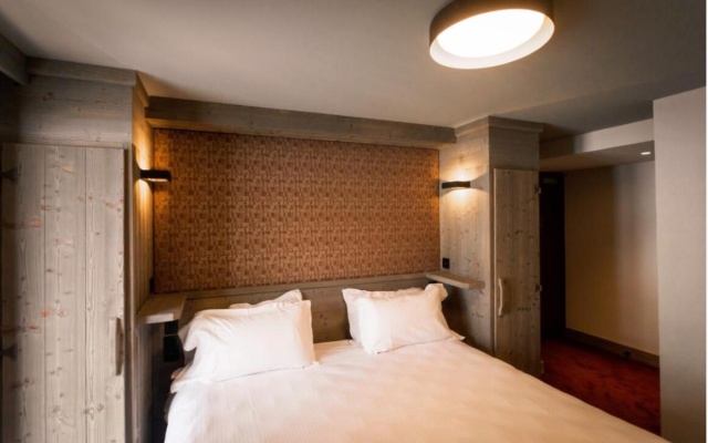 Hotel L'aigle Du Montana By Les Etincell