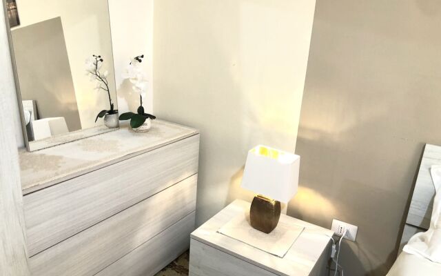 City Bb Chic Room With Shared Bathroom