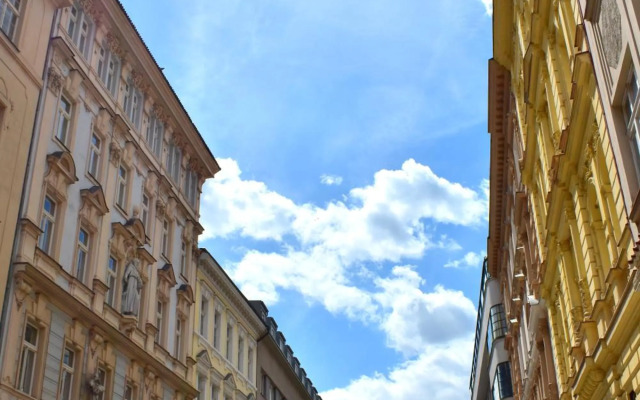 Old Town Konviktská - Bohemian Residence