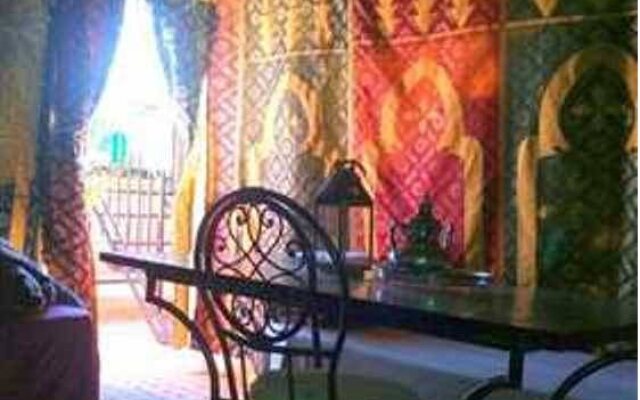 Riad Layla Rouge - Hostel