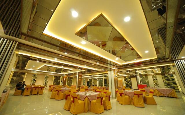 Vijay Vilas Hotel & Convention Hall
