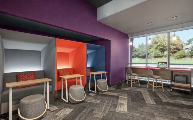 Tru by Hilton Duluth Mall Area