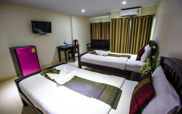 Maharaj Grand