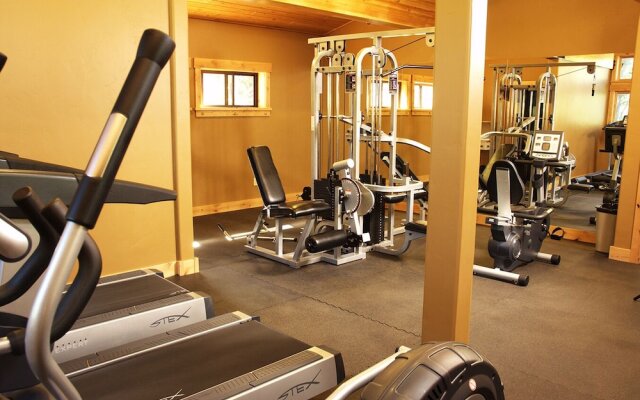 GetAways at Olympic Village Inn