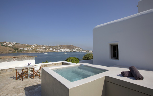 Dreambox Mykonos Suites