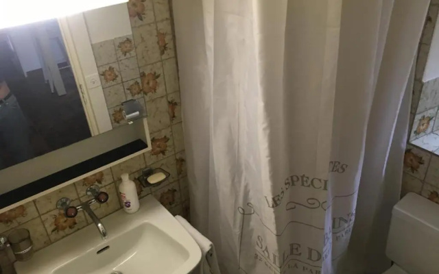 Parking voiture & Appartement 2pcs Lausanne centre