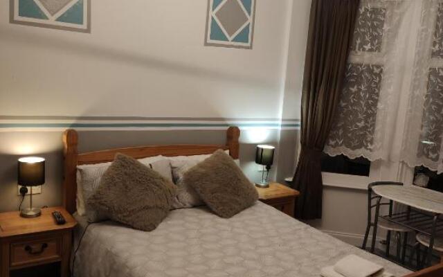 Seashells Guest House