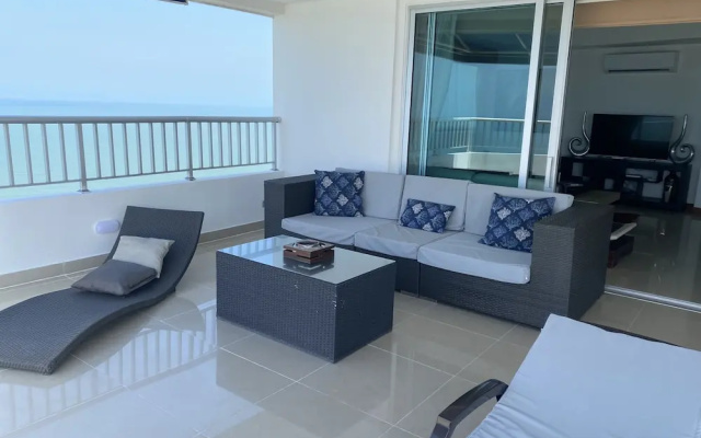 Palmetto Penthouse Deluxe Beautiful View and Sunset Floor 39 - Apartment in Cartagena - Photo 3