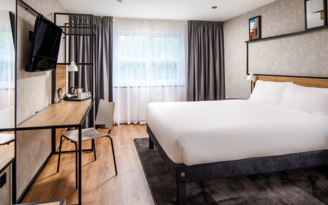 Ibis Wakefield East - Castleford
