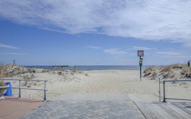 Ocean Grove Studio With A/c, 300 Feet to Beach!