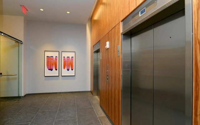 Global Luxury Suites at The Financial District