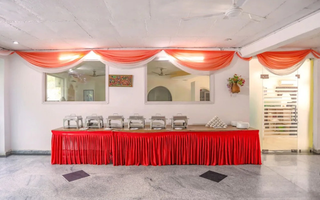 Fabhotel Aravali Suites