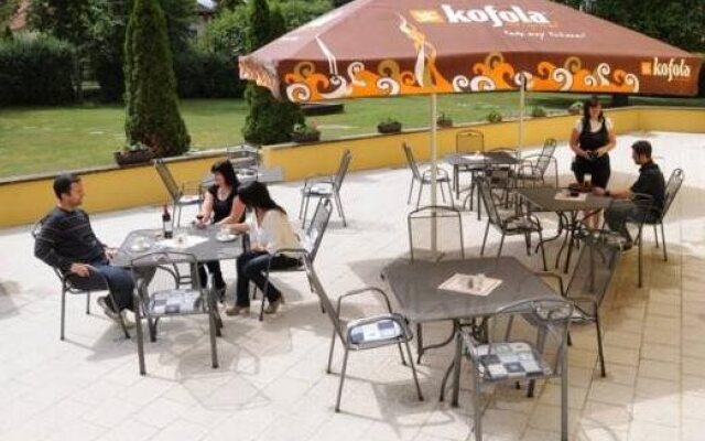 Hotel Apollon