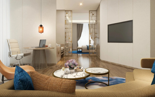 Qilu Luxury Blue Horizon Hotel