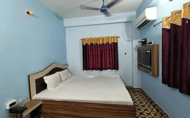 Goroomgo Gurukul Tarapith Kolkata