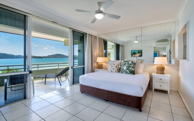 Lagoon 202 on Hamilton Island