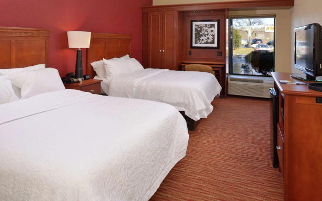 Hampton Inn Columbus-East